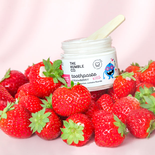 The Humble Co. Детска Паста за зъби в буркан 50ml - Ягода 